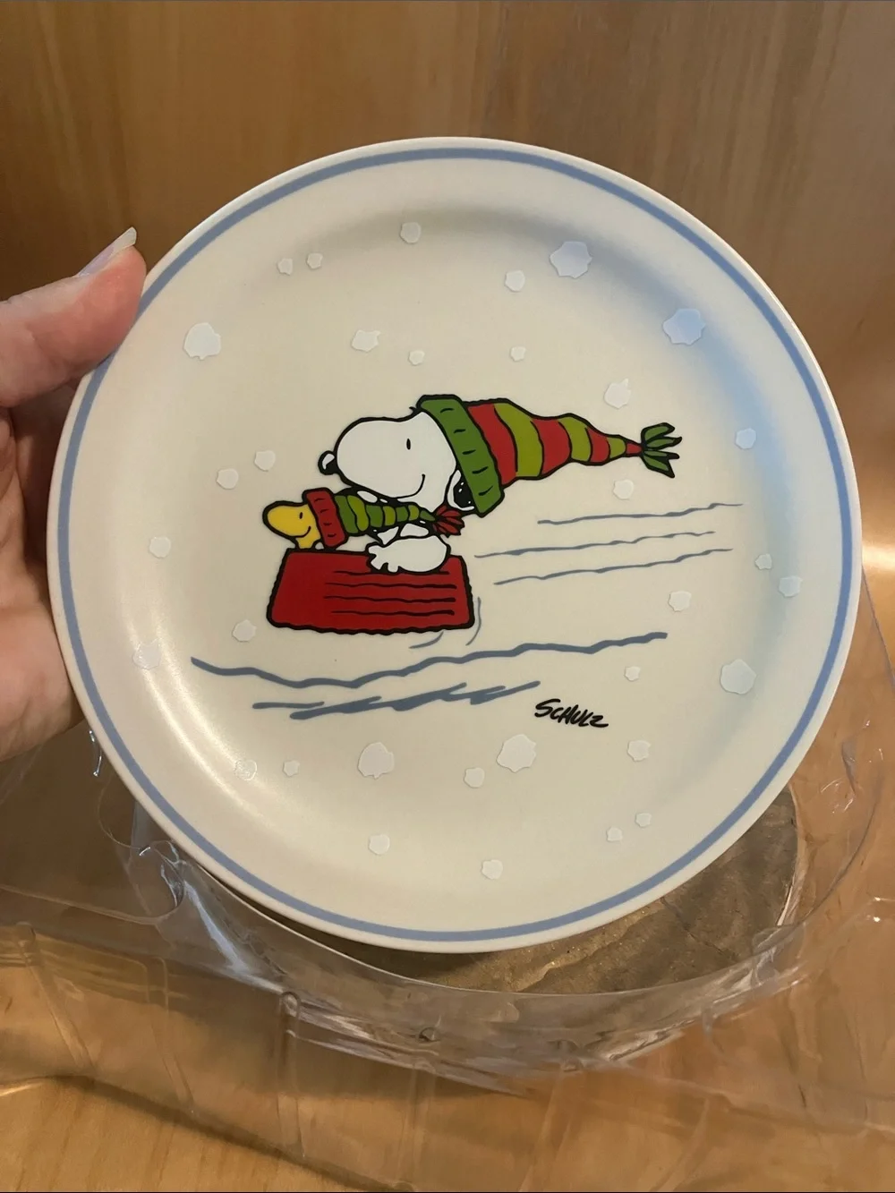 Hallmark Peanuts Porcelain Dessert Plate Set - 4 Winter Scenes